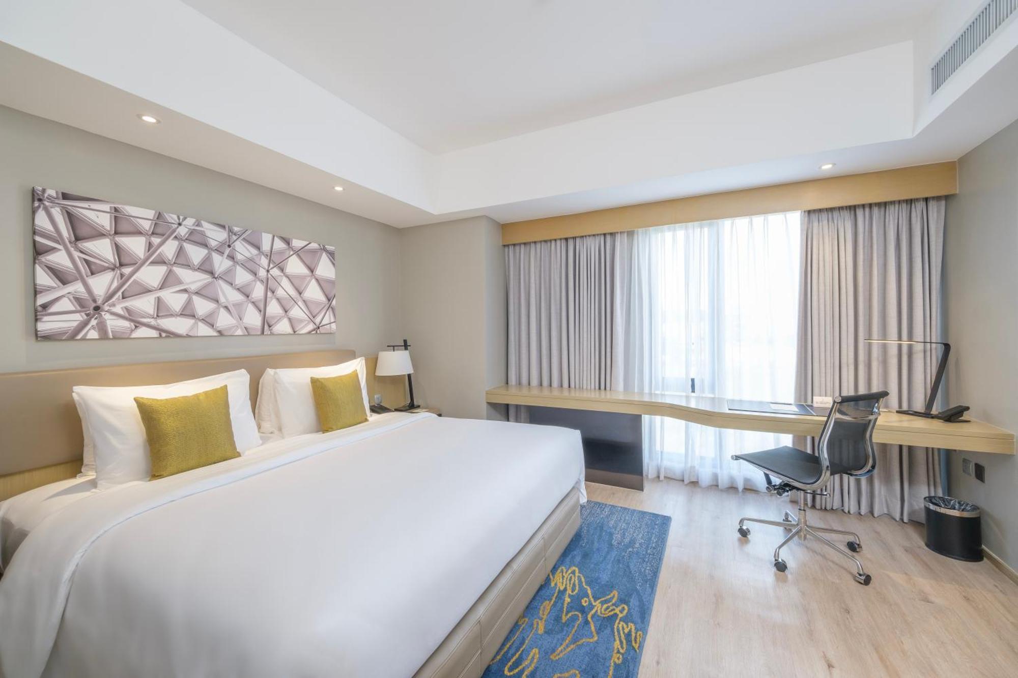 ホテル Seda Manila Bay Paranaque City エクステリア 写真